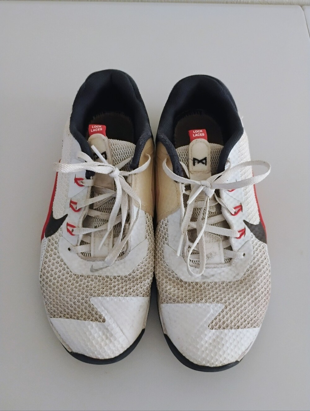 ​Nike Men’s Metcon 7 Training Shoes White Red Well-Worn Size 10 US